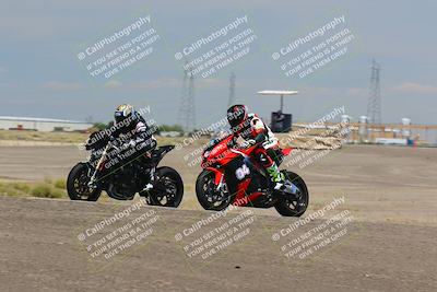 media/Jul-22-2022-TrackDaz (Fri) [[ca4971259a]]/Group B/130pm (Wheelie Bump)/